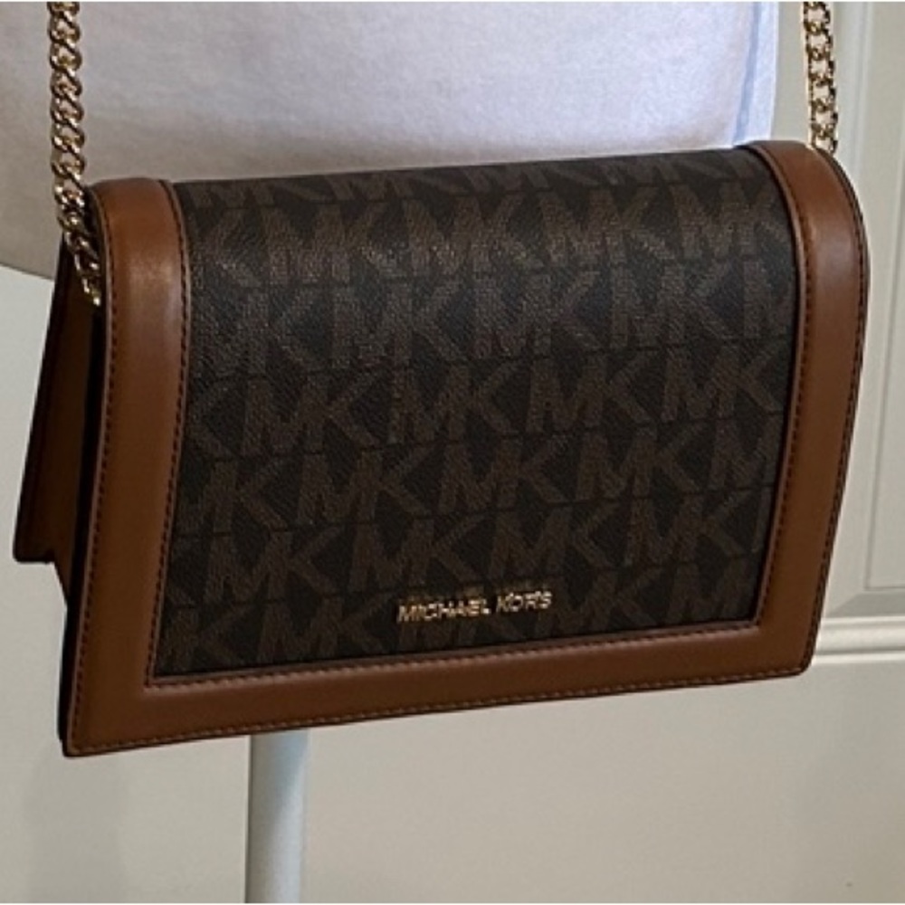 Michael Kors crossbody